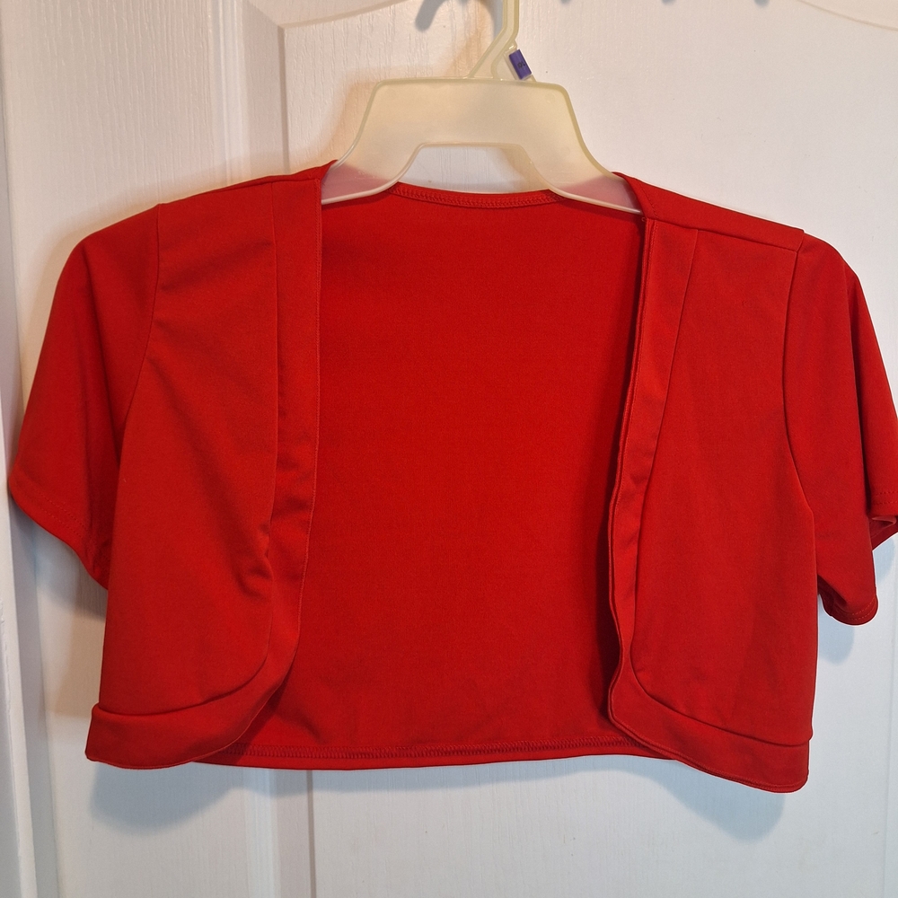 NWOT /Cropped Open-Front Red Women's Shrug / Medium